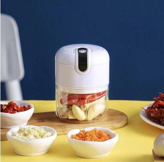 Mini Electric Chopper – Garlic & Veggie Cutter